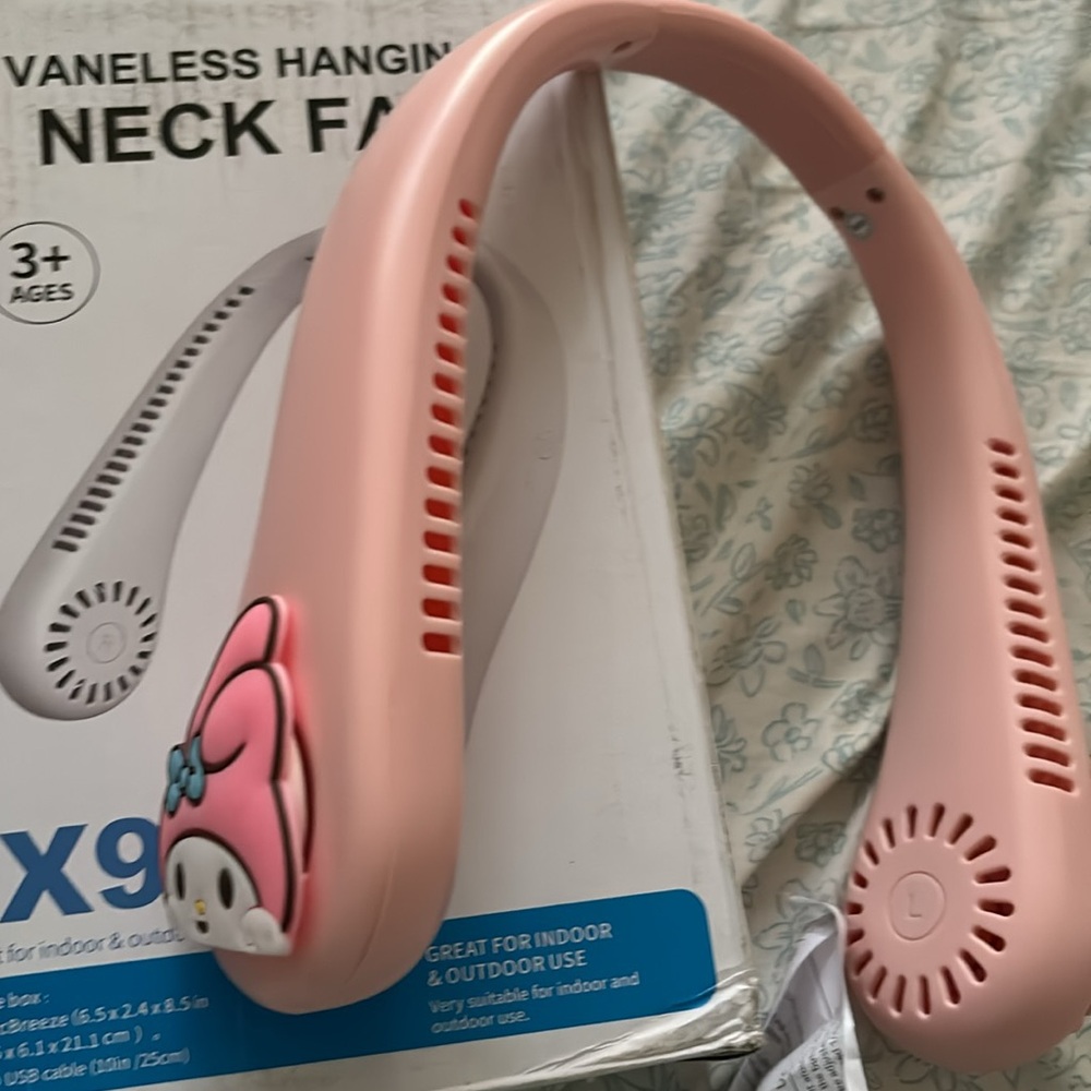 Neck fan - Picture 2 of 3